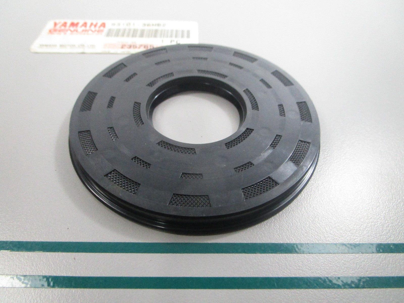 NEW OEM 93101-36M62-00 Yamaha Oil Seal 0810