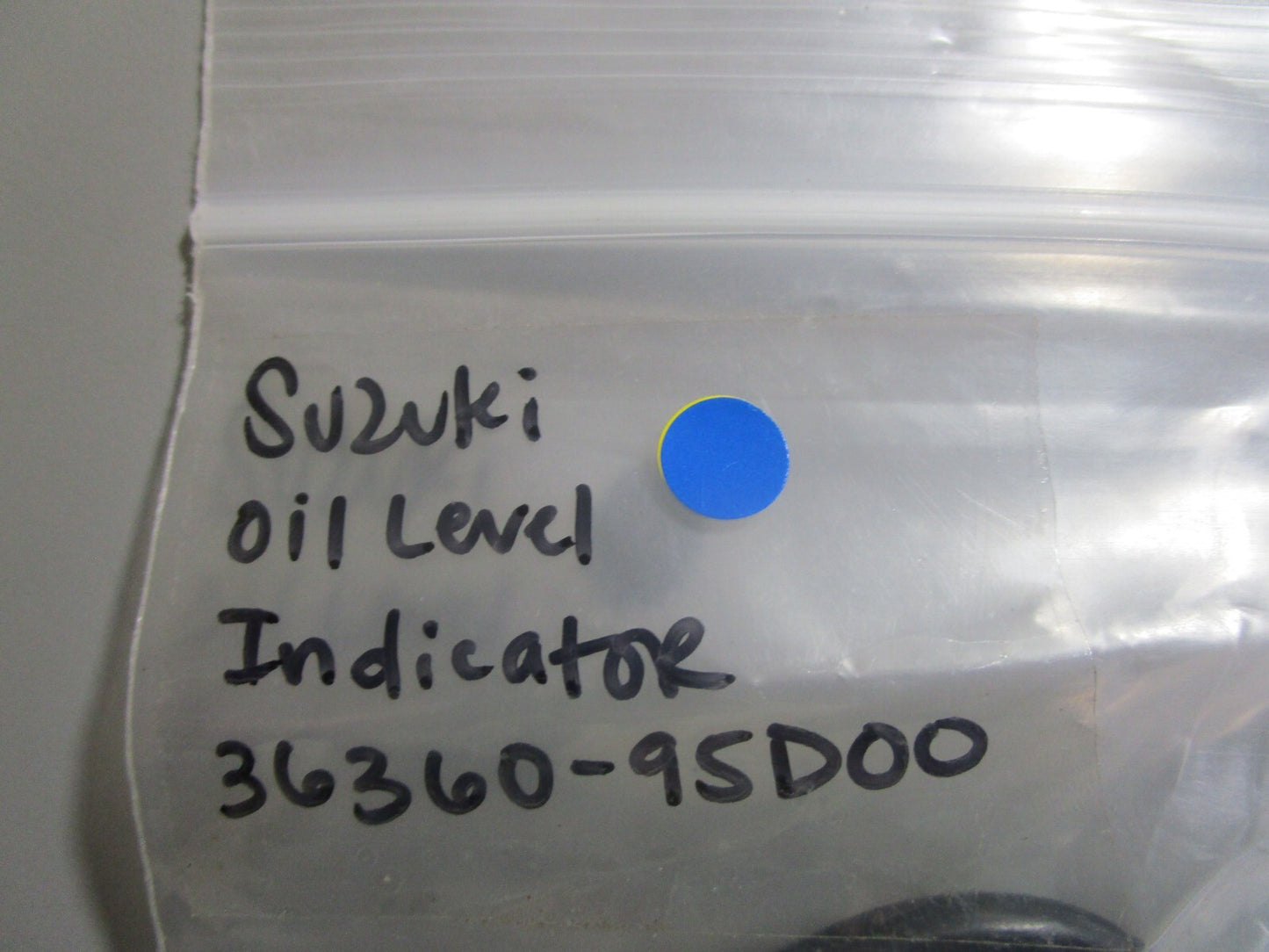 *NEW OEM* 0810 Suzuki Oil Level Indicator 36360-95D00
