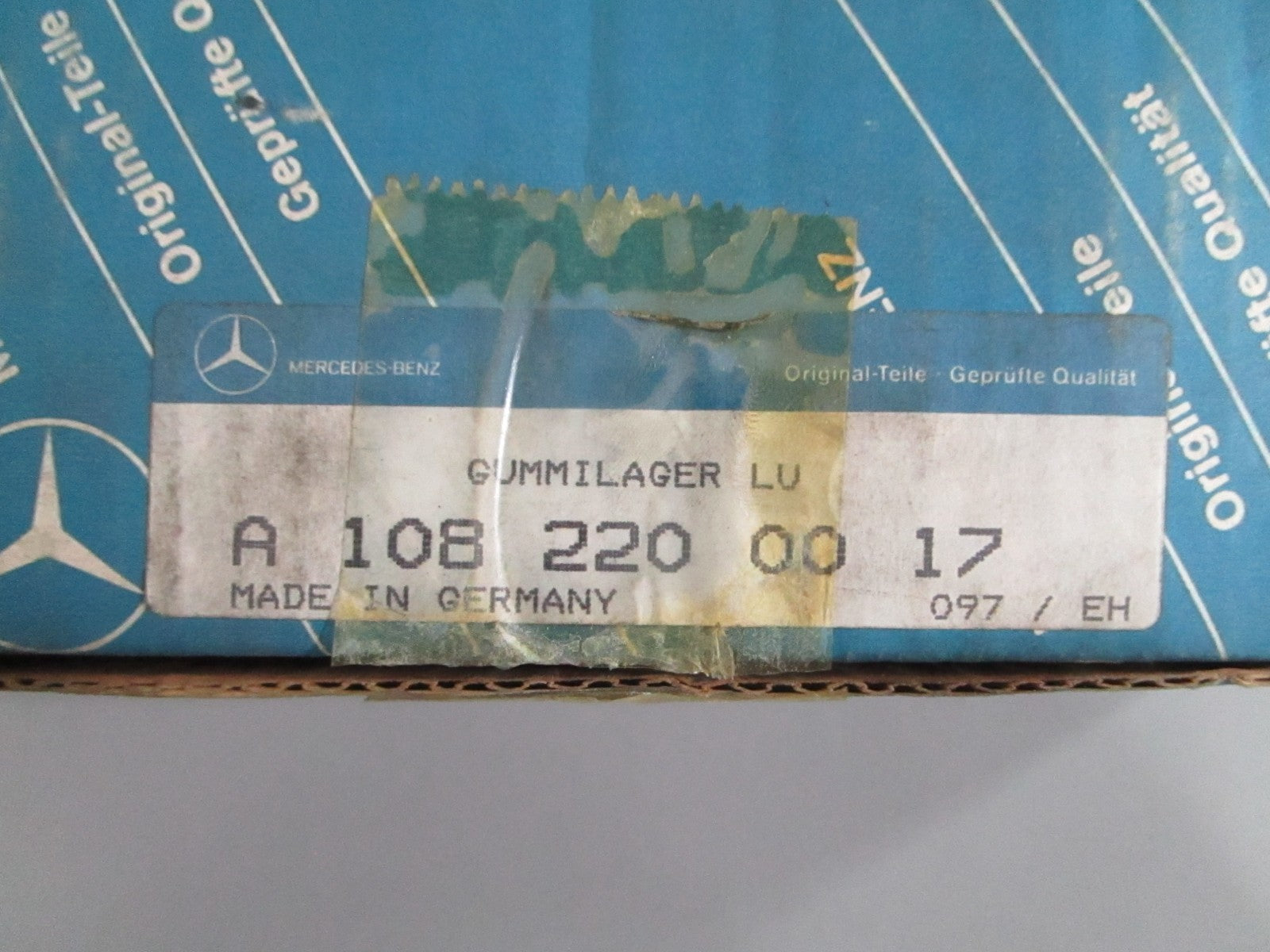 NEW OEM A1082200017 Mercedes-Benz Mount Kit (No Hardware) 0820