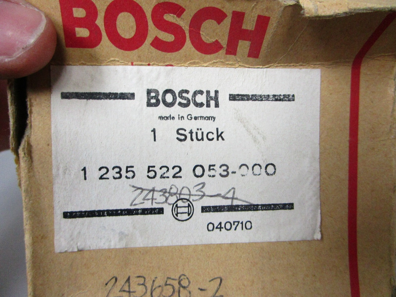 *NEW* 0720 Bosch Distributor Cap 1-235-522-053