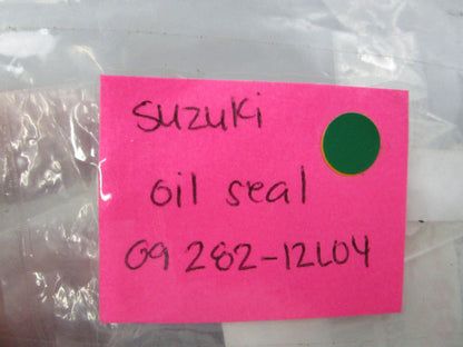 NEW OEM 09282-12L04 Suzuki Oil Seal 0810