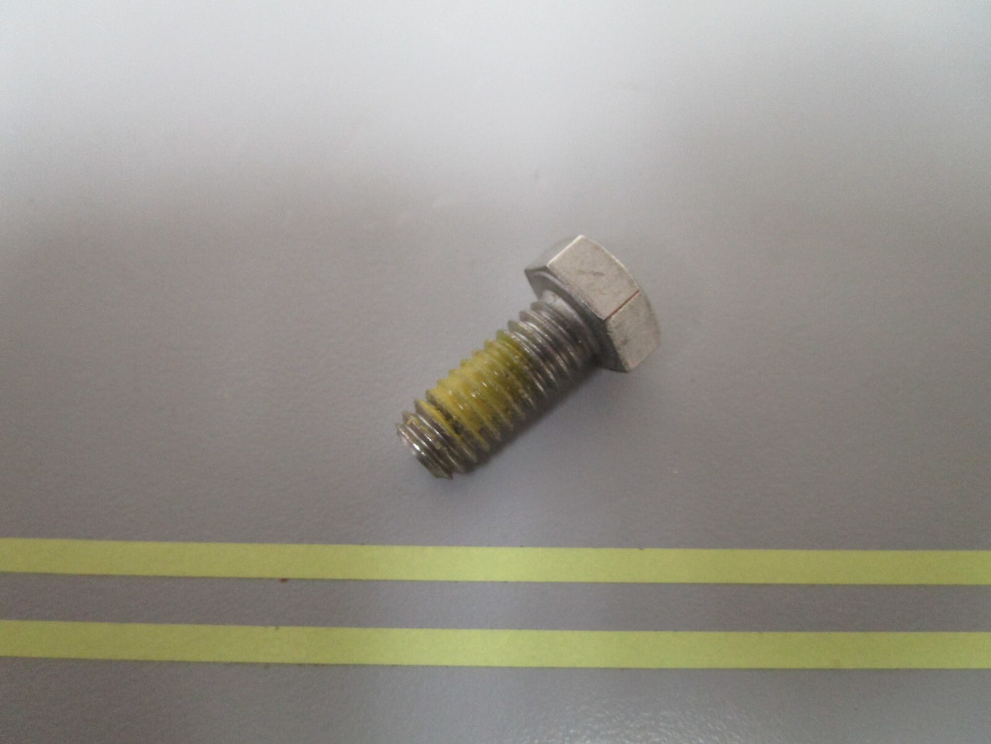 *NEW OEM* 0810 OMC Johnson Evinrude Detector Screw 910741 0910741