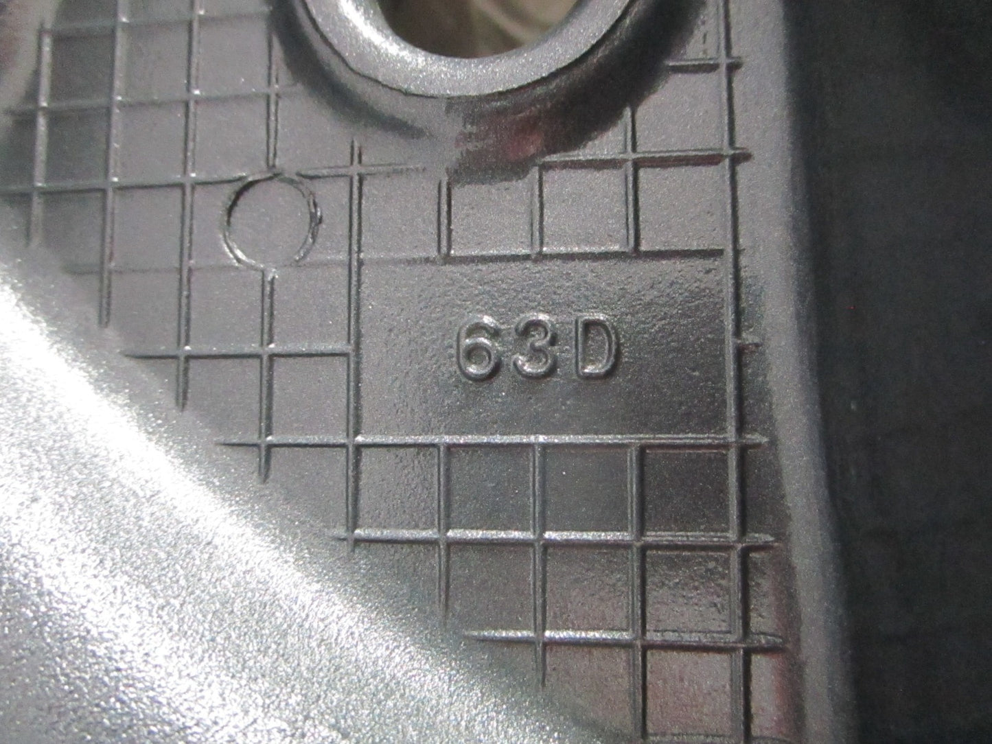 NEW OEM 63D-43111-01-4D Yamaha Clamp Bracket 0820