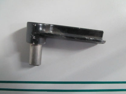 NEW OEM 663-42815-02-98 83026M Yamaha Mariner Clamp Lever 0820