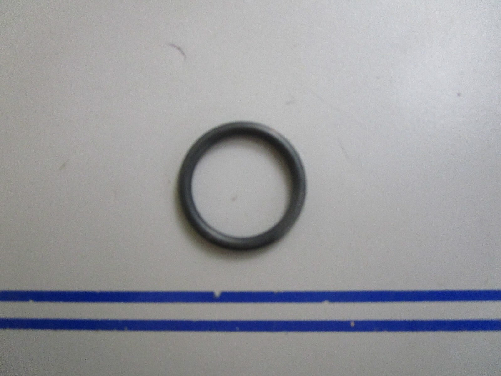 *NEW OEM* 0810 John Deere Seal R61871