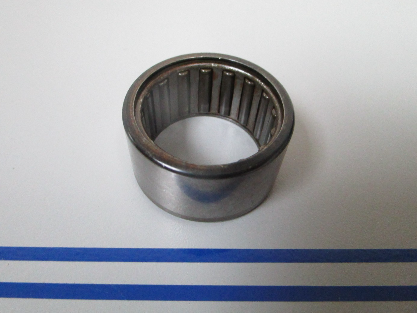 NEW OEM 5030531 OMC Johnson Evinrude Roller Bearing 0720