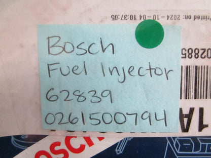 NEW OEM 62839 0261500794 Bosch Fuel Injector 0820