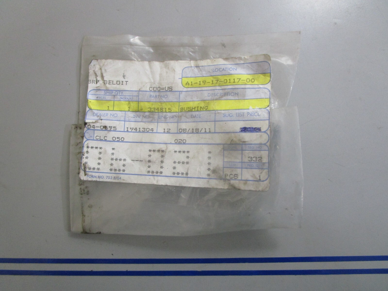 *NEW OEM* 0810 OMC Johnson Evinrude Bushing 334815 0334815