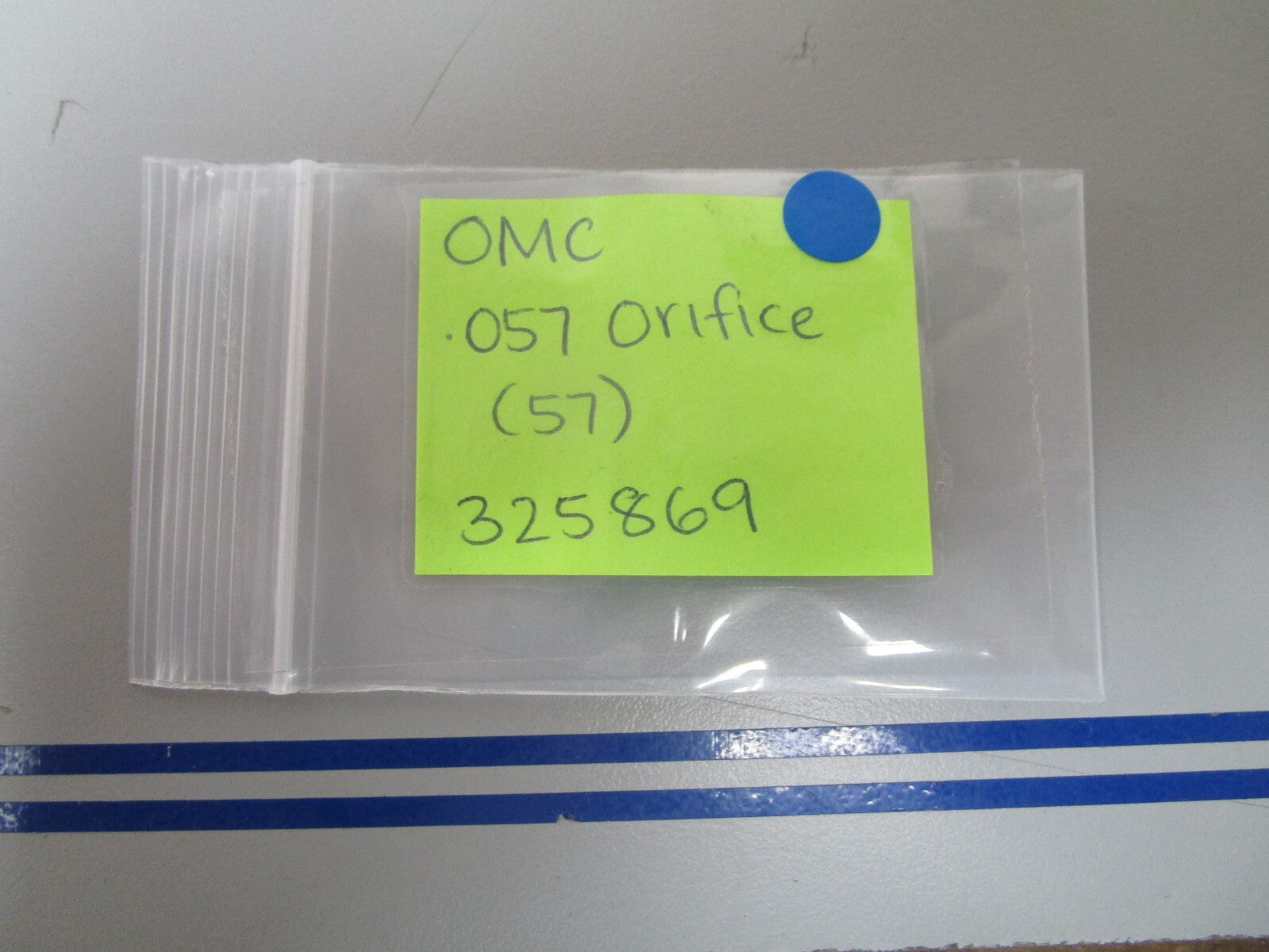 *NEW OEM* 0810 OMC Johnson Evinrude .057 Orifice (57C) 325869 0325869