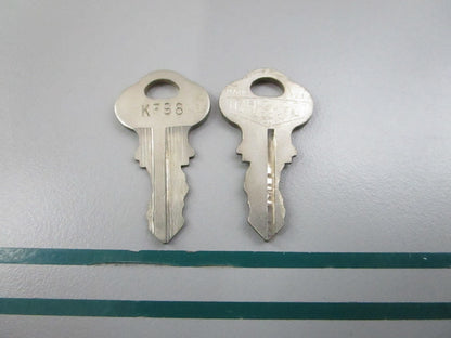 NEW OEM (LOT OF 2) 501611 0501611 OMC Johnson Evinrude KF96 Ignition Key 0810