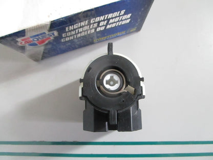 NEW OEM CS1142 Intermotor CarQuest Ignition Switch 0820
