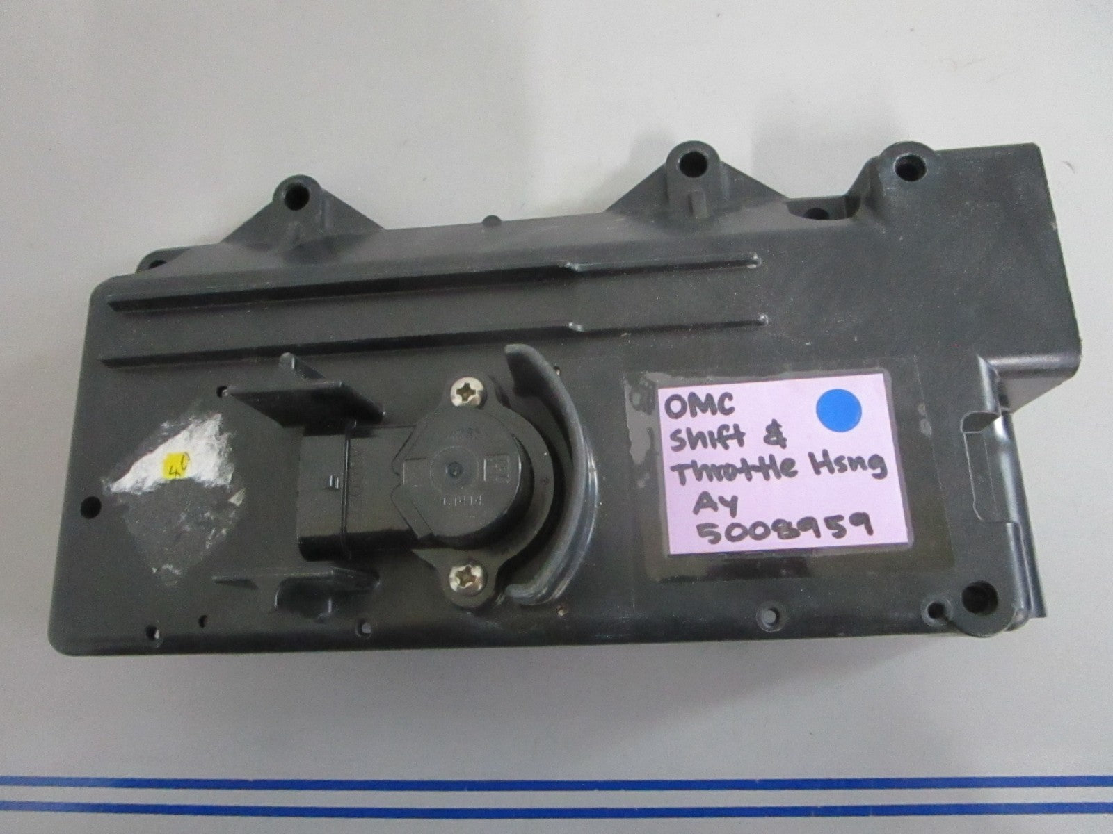 NEW OEM 5008959 OMC Johnson Evinrude Shift & Throttle Housing Assy 0820