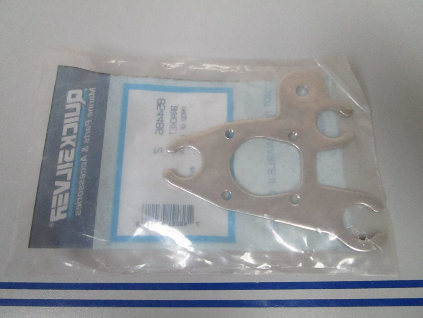*NEW OEM* 0810 Mercury Bracket 8544862