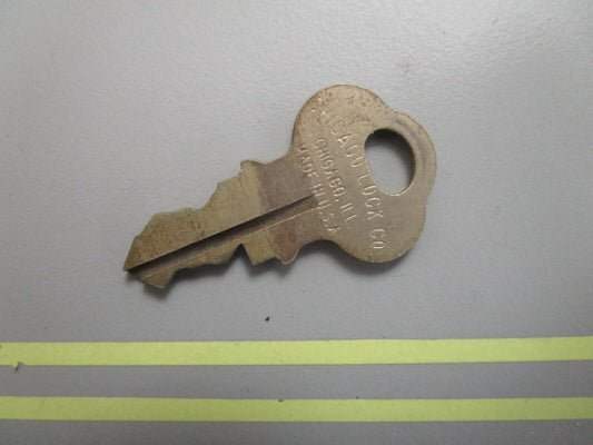 *NEW OEM* 0810 OMC Johnson Evinrude Ignition Key KF70 501585 0501585