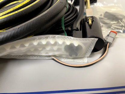 *NEW OEM* 0670 Johnson Evinrude Oil Tank Pick Up Kit 0177303 177303