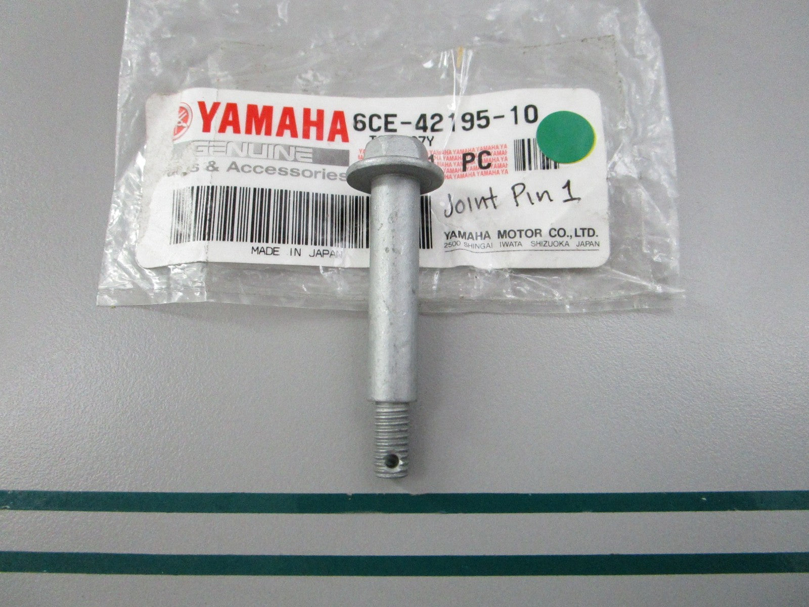 NEW OEM 6CE-42195-10-00 Yamaha Joint Pin 0810