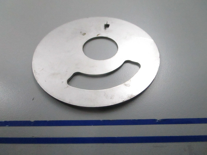 *NEW OEM* 0810 OMC Johnson Evinrude Impeller Plate 315753 0315753