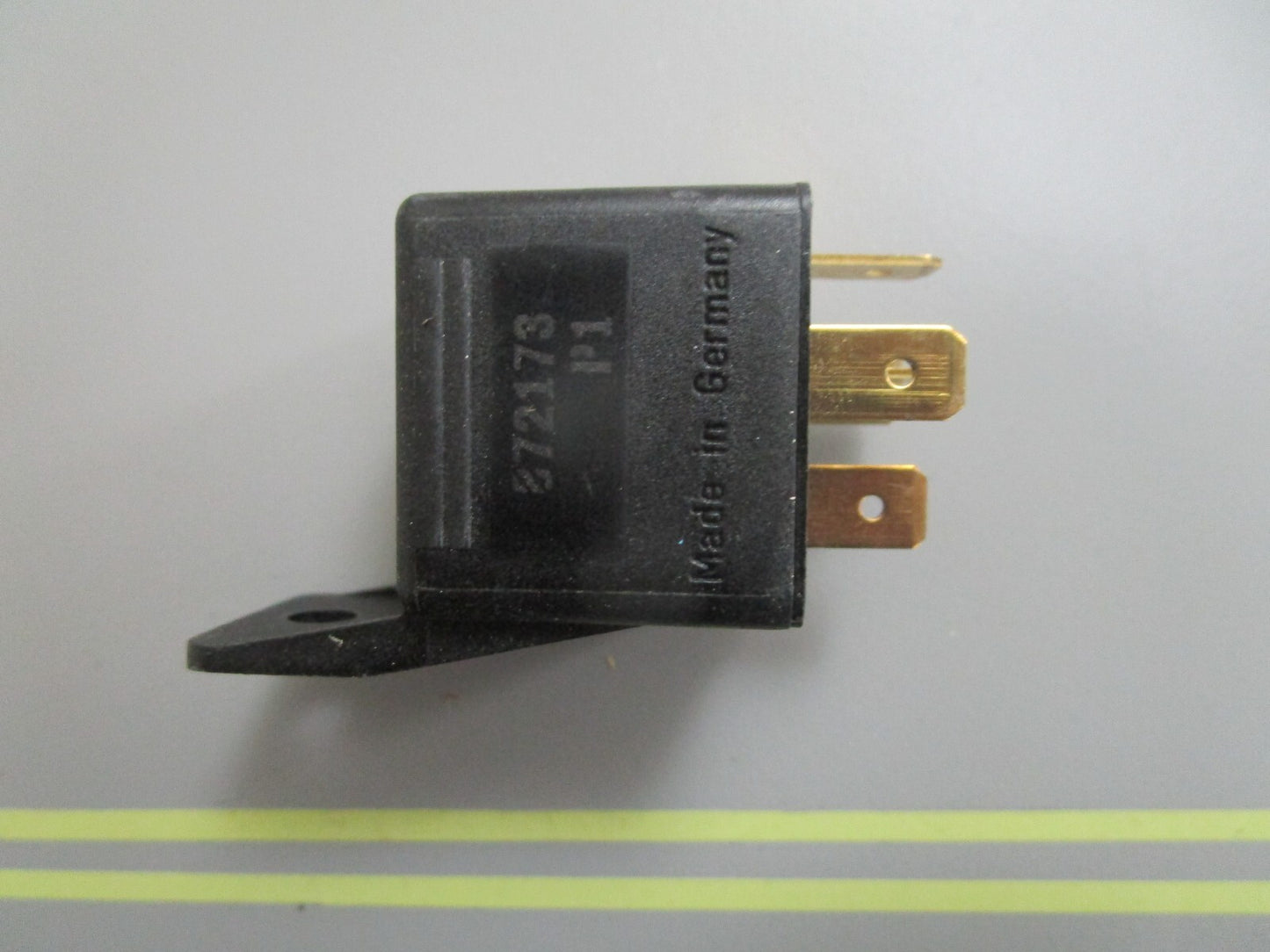 *NEW OEM* 0810 Mercury Quicksilver Relay 87-803632T