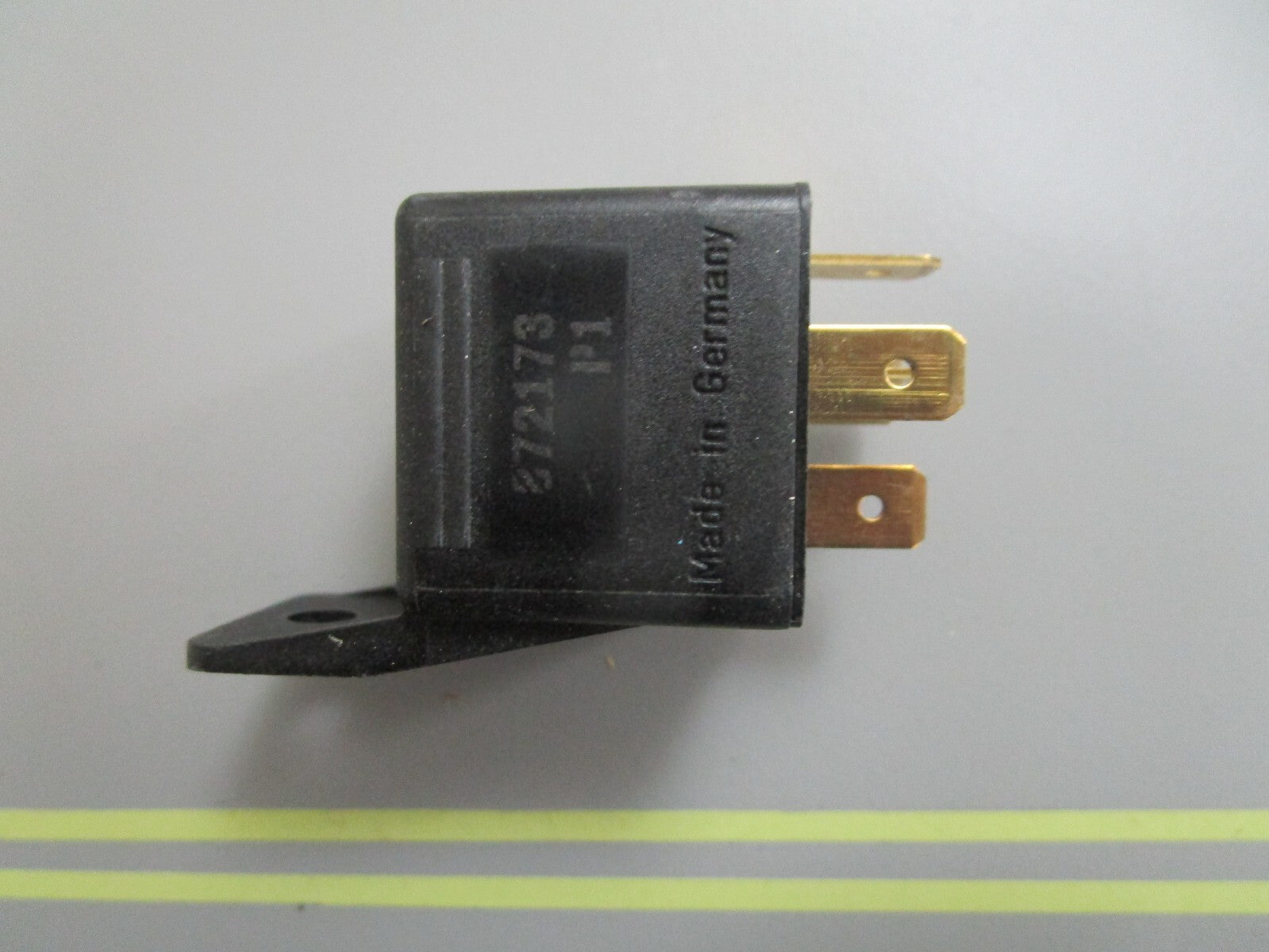 *NEW OEM* 0810 Mercury Quicksilver Relay 87-803632T