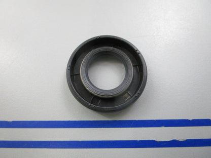 NEW OEM 3C8-60223-0 3C8602230 Tohatsu Oil Seal 0810