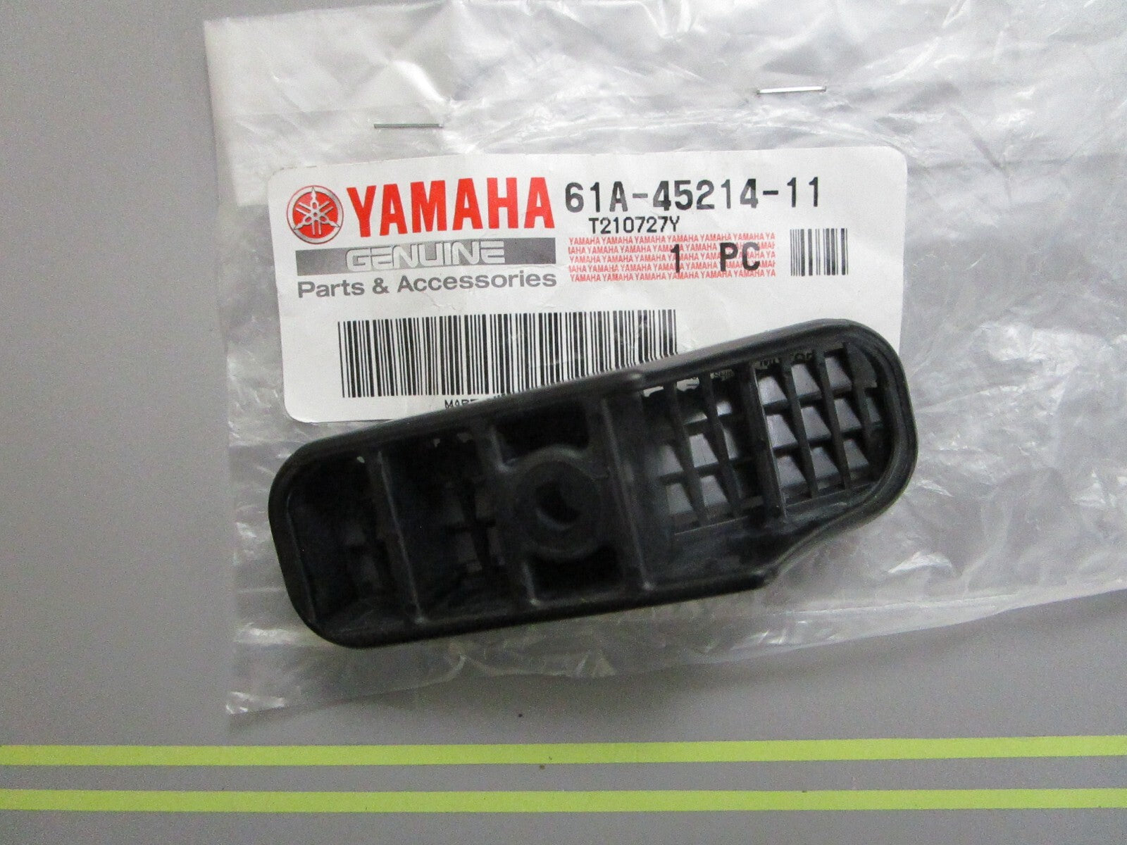 *NEW OEM* 0810 Yamaha Water Inlet 1 Cover 61A-45214-11-00