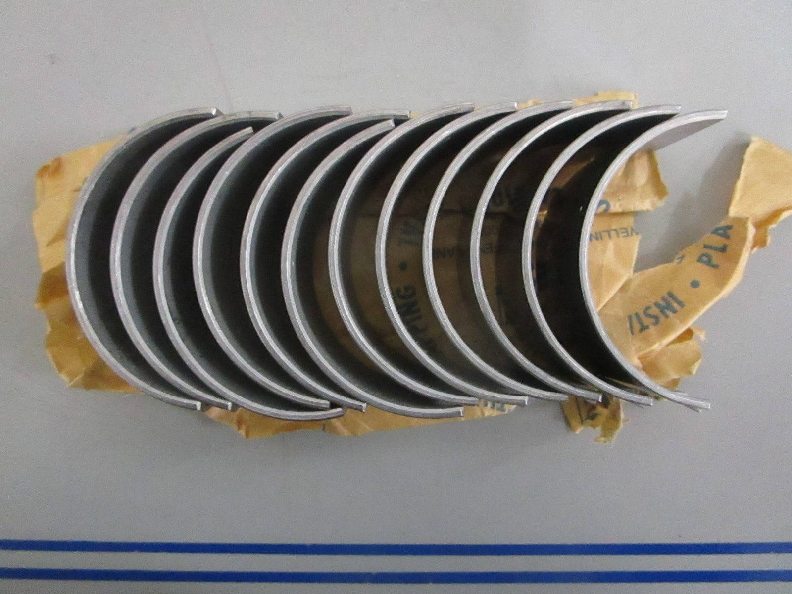 NEW OEM 271054 Volvo Penta Bearing Kit 0820
