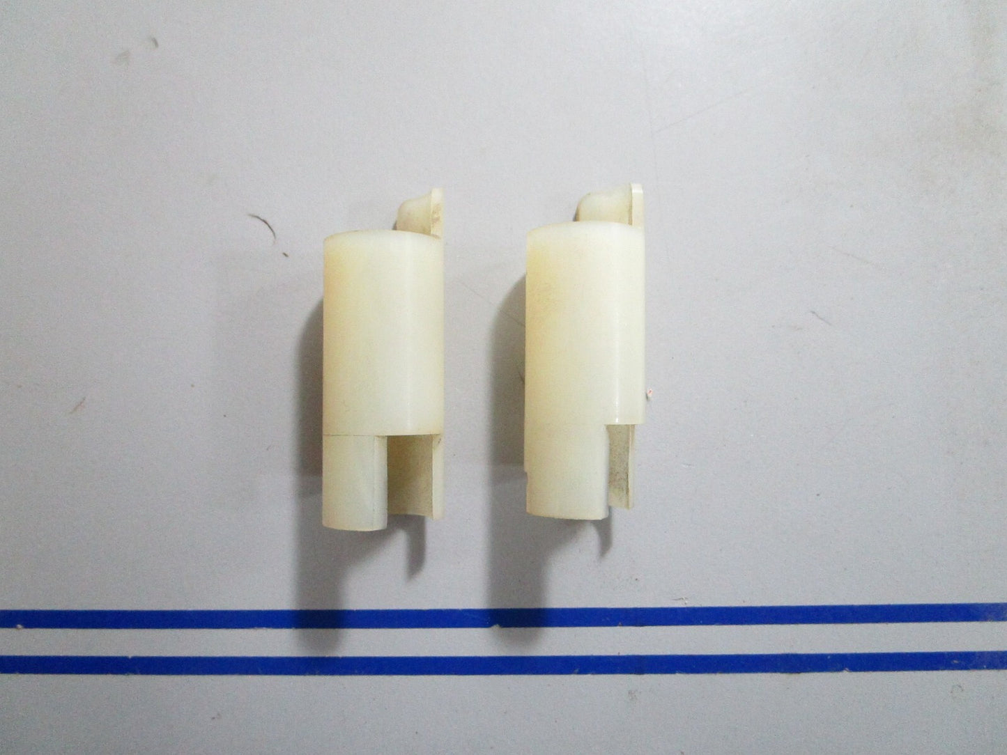 *NEW OEM* (LOT OF 2) 0810 OMC Johnson Evinrude Spacer 307452 0307452