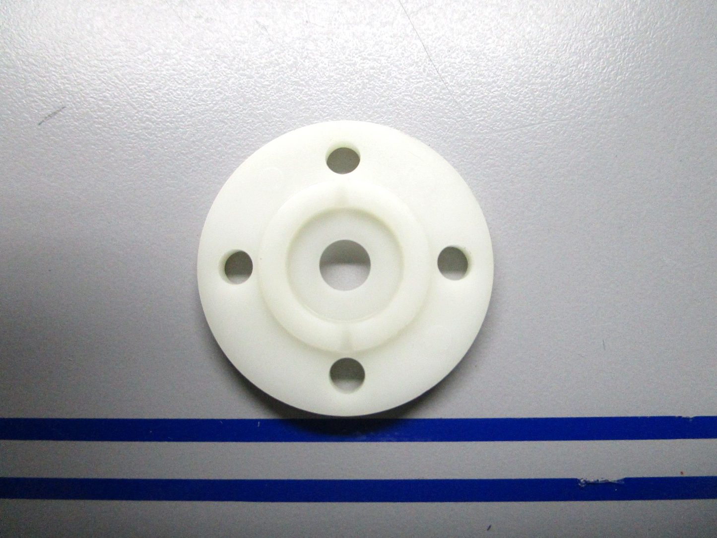 *NEW OEM* 0810 OMC Johnson Evinrude Spacer 510756 0510756