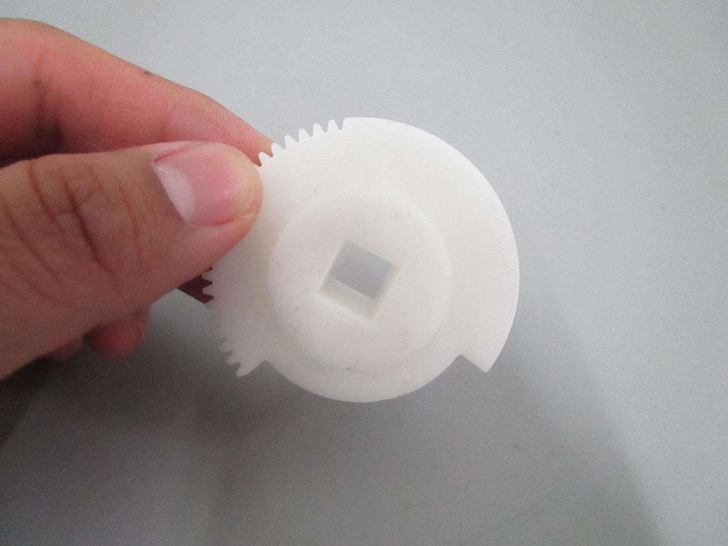NEW OEM 089509 Crown Stop 0820