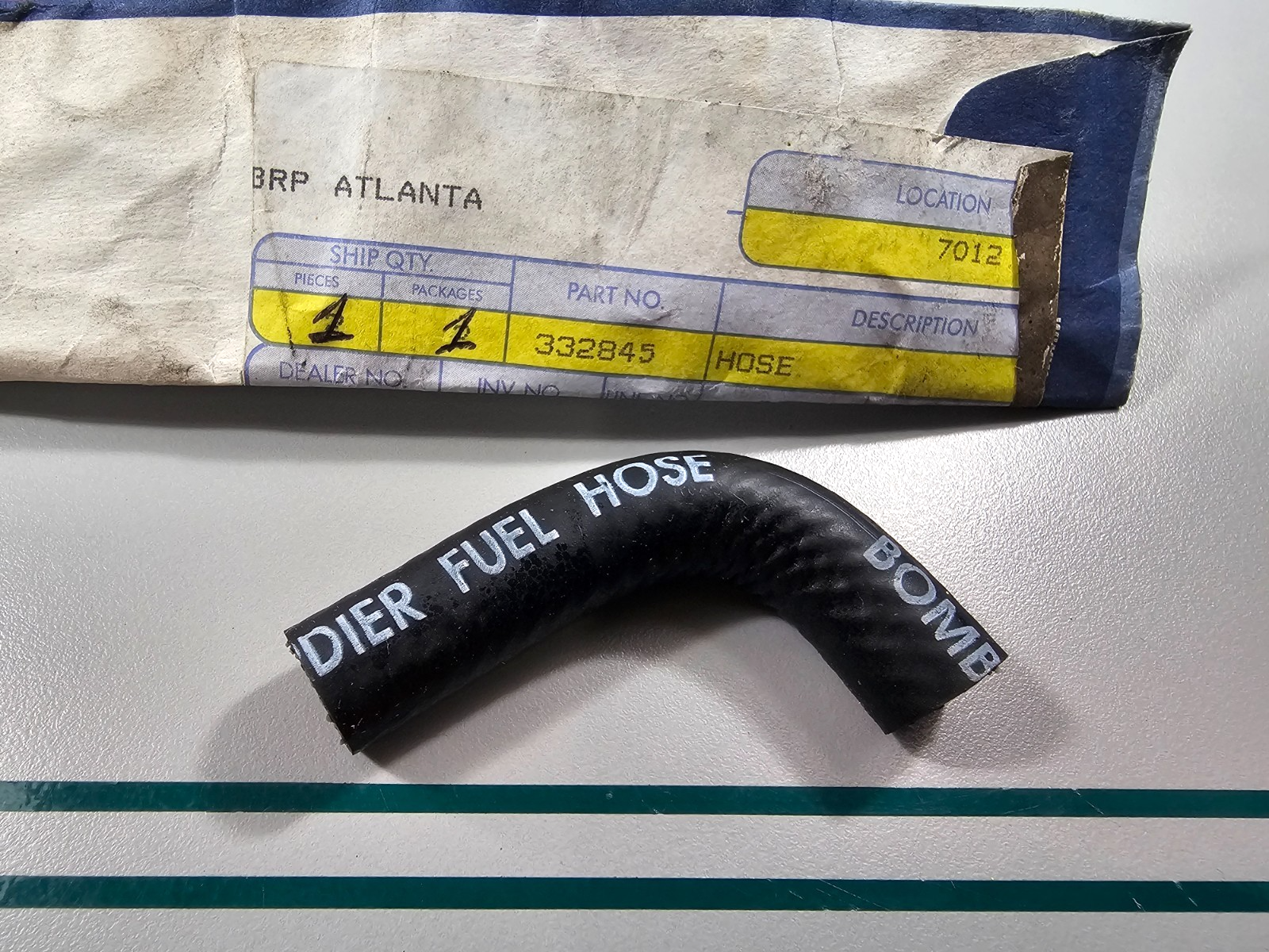 NEW OEM 332845 0332845 OMC Johnson Evinrude Hose 0810