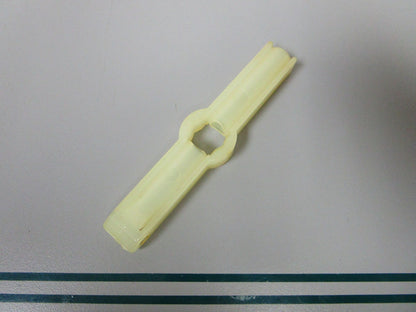 NEW OEM 308034 0308034 OMC Johnson Evinrude Casing Guide 0810