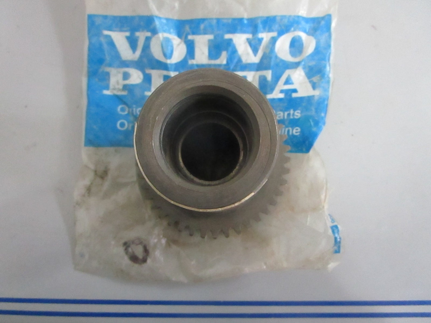 NEW OEM 854211 827309 Volvo Penta Gear 0820