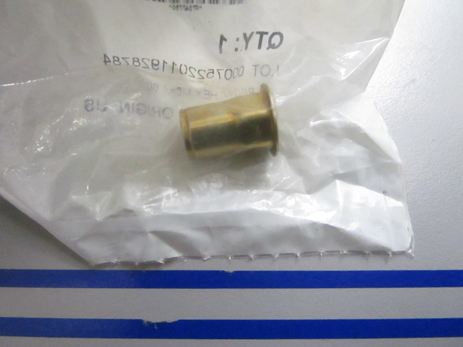 *NEW OEM* 0810 Polaris M6 x 1.00 Hex Rivnut 7547790