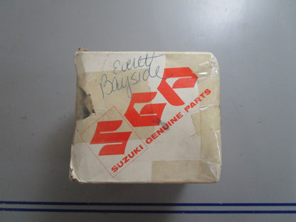 *NEW OEM* 0810 Suzuki Piston Assembly 12103-94820-025