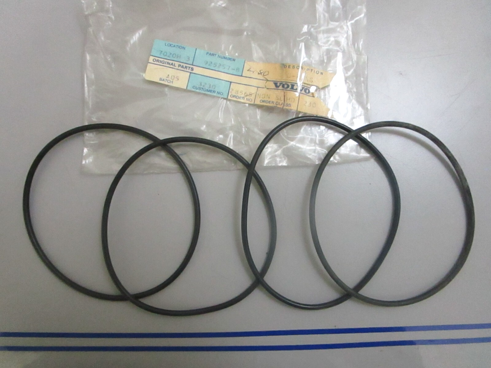 *NEW OEM* (LOT OF 4) 0810 Volvo Penta O-Ring 925257