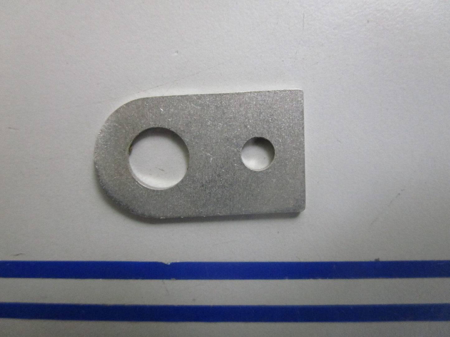 *NEW OEM* 0810 Mercury Quicksilver Clamp 54-75275