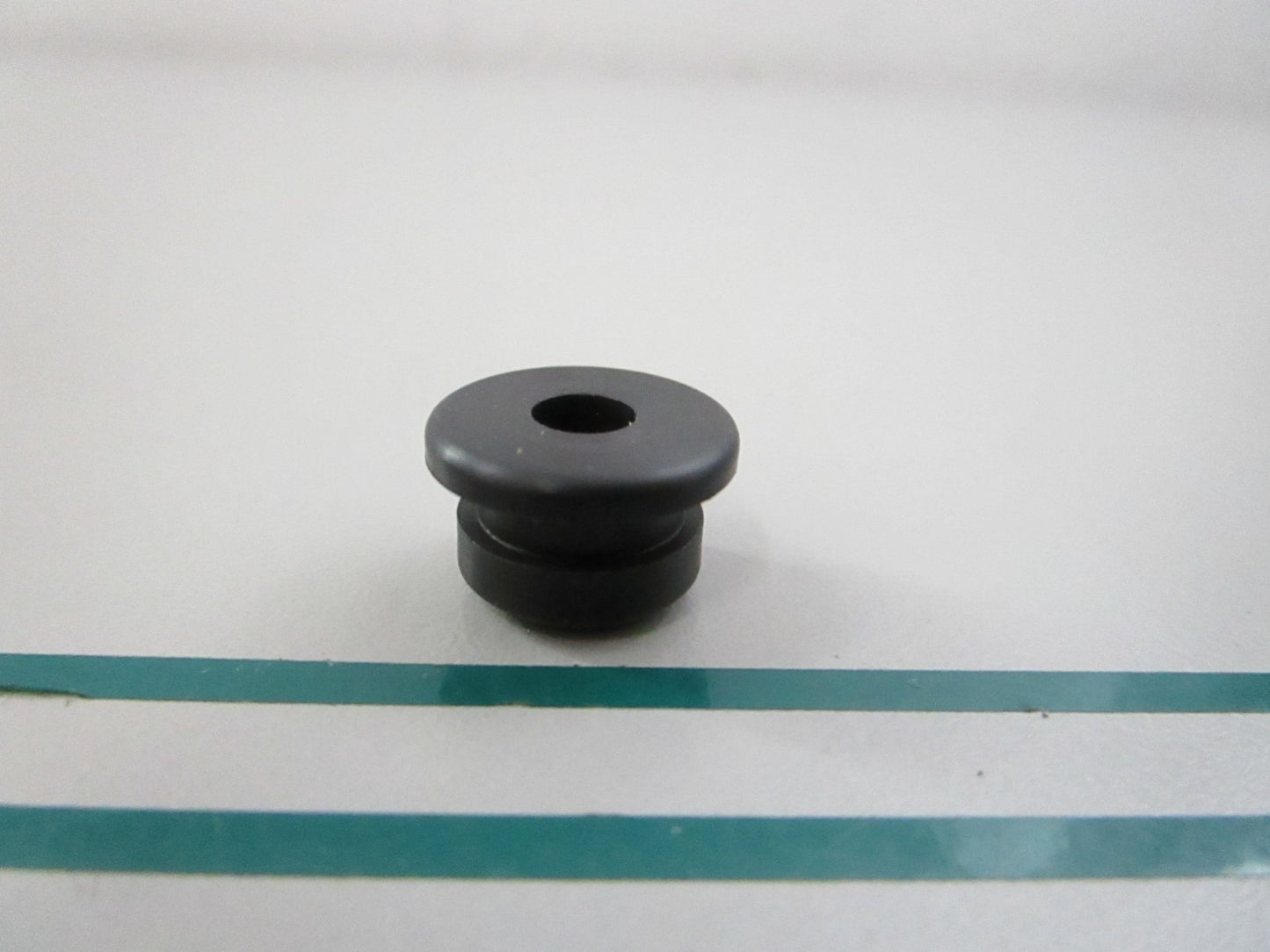 NEW OEM 369-66043-1 369660431 Tohatsu Grommet 0810
