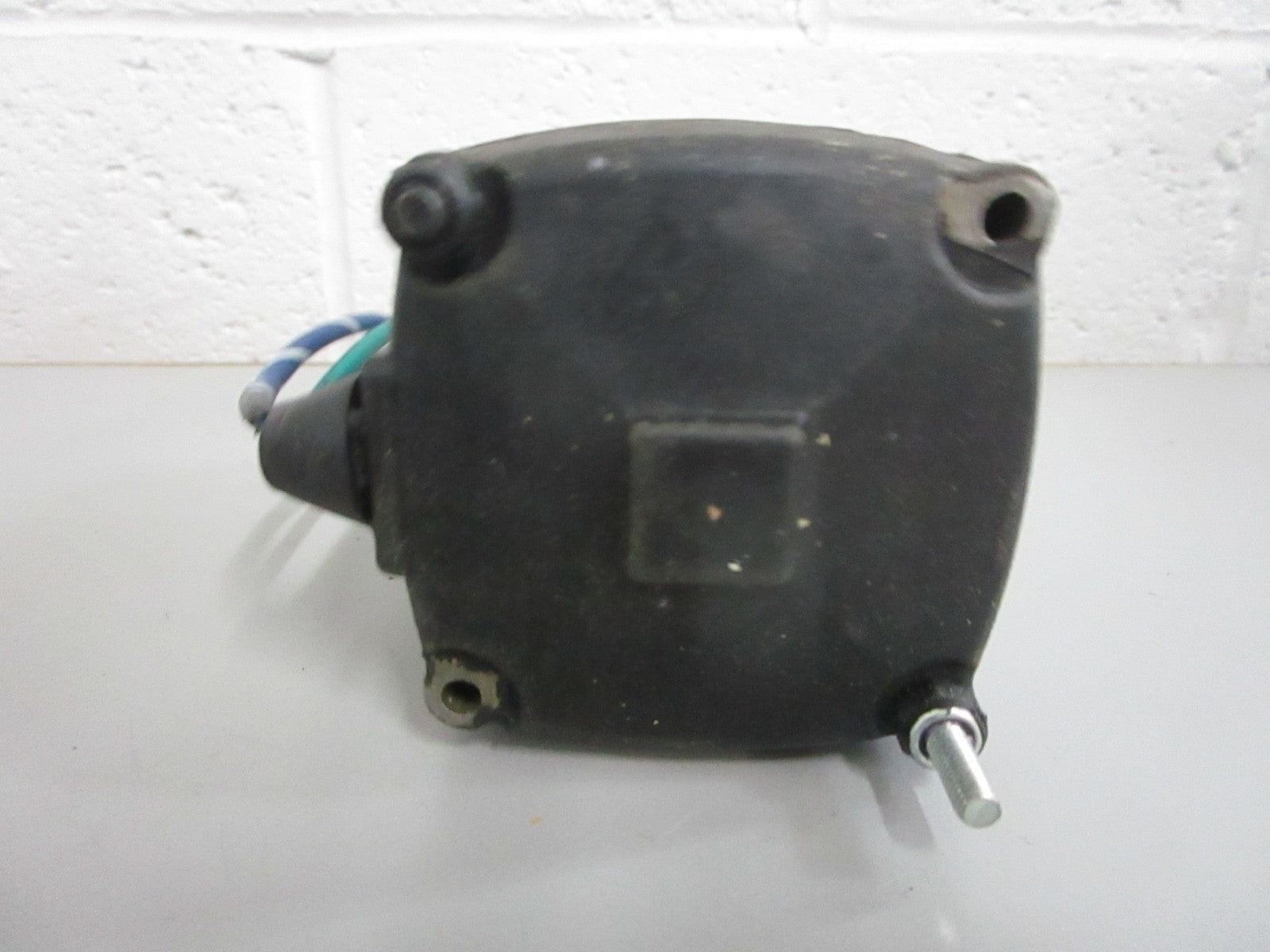 NEW OEM 87828 Mercury Quicksilver Motor 0820