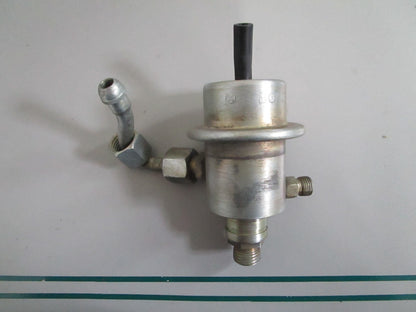 NEW OEM 0000780392 0438161001 Mercedes-Benz Bosch Fuel Pressure Regulator 0820