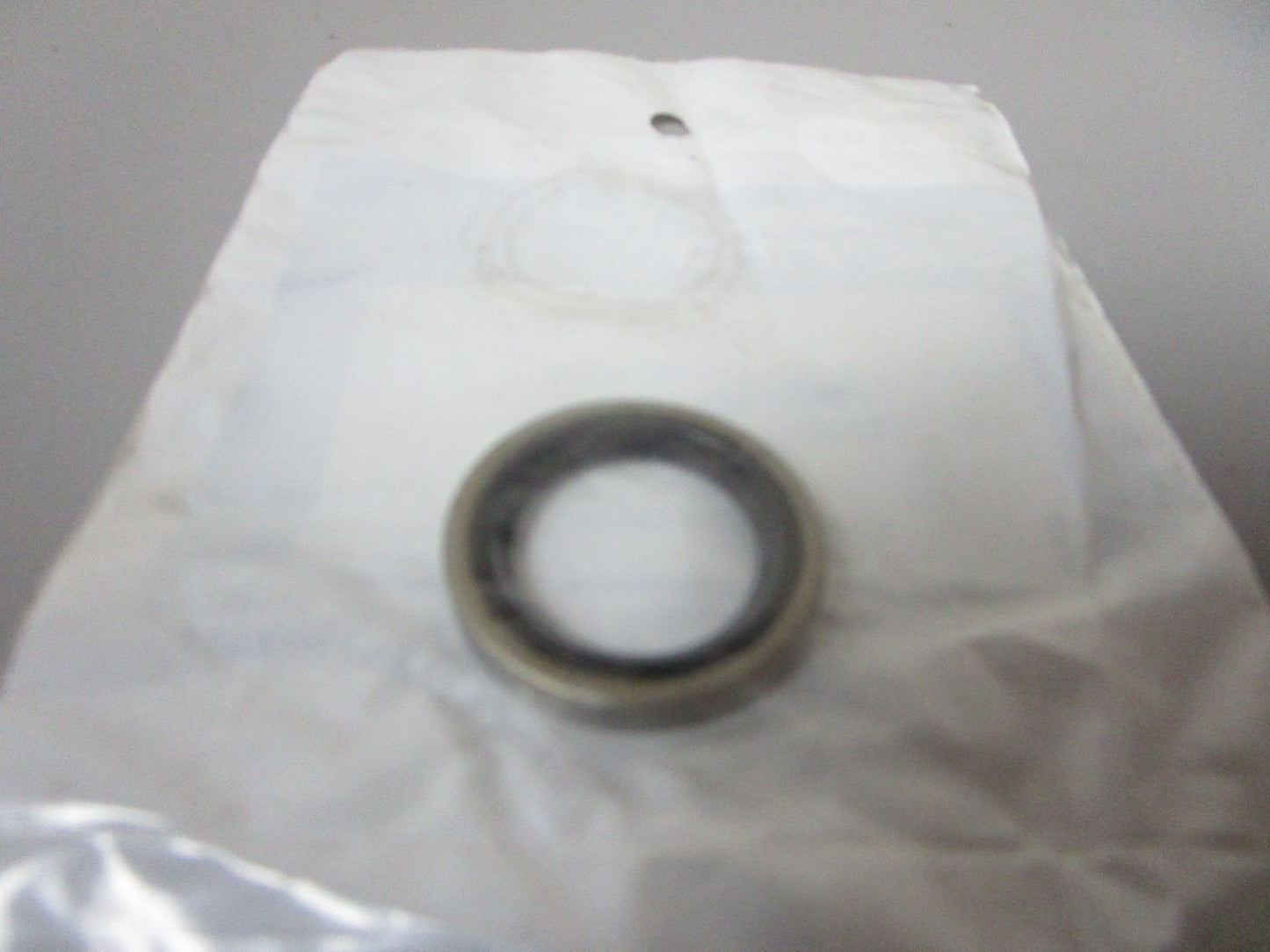 NEW 18-2026 Replaces: OMC 321453 0321453 Sierra Oil Seal 0720