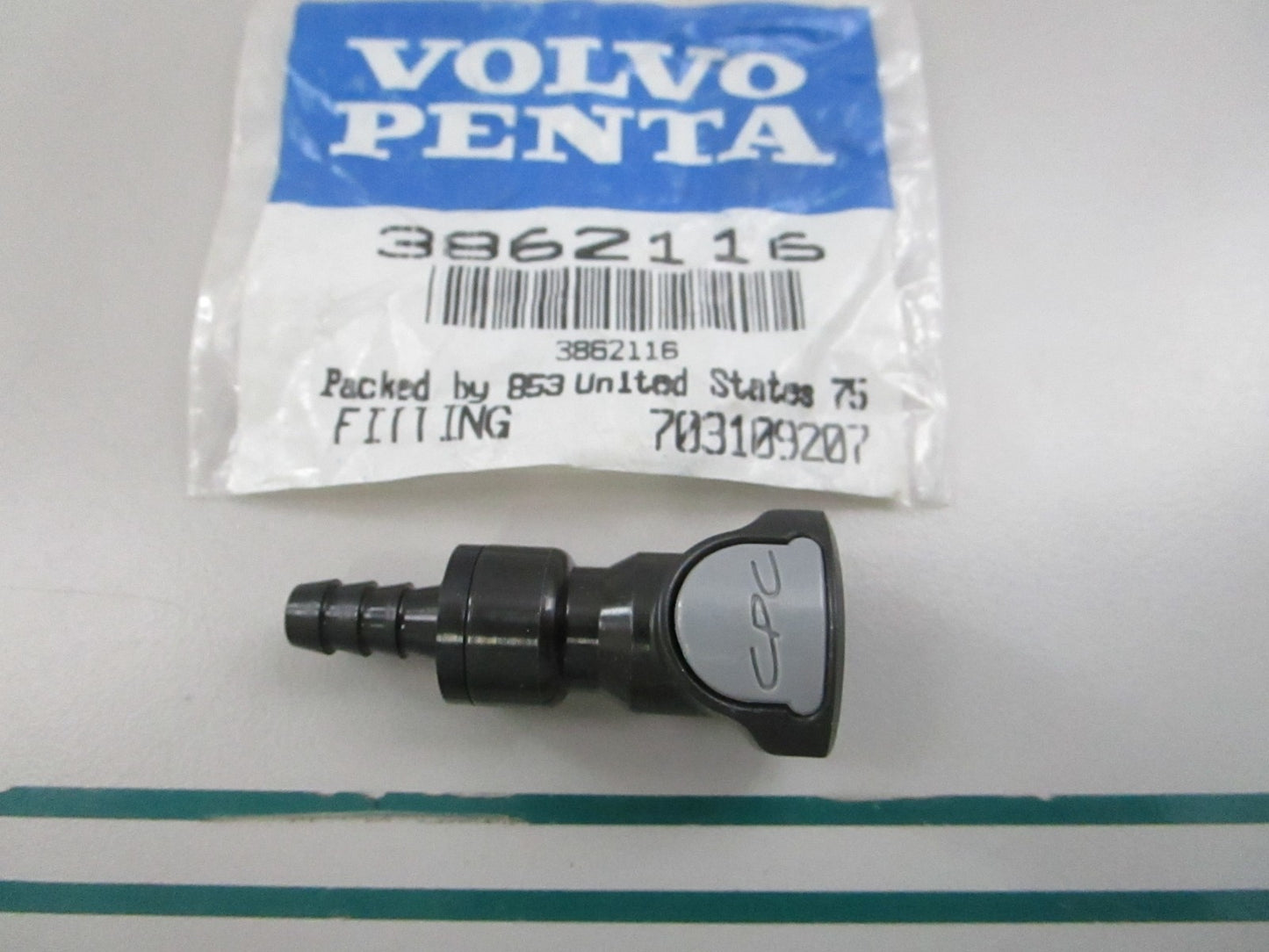 NEW OEM 3862116 Volvo Penta Fitting 0810
