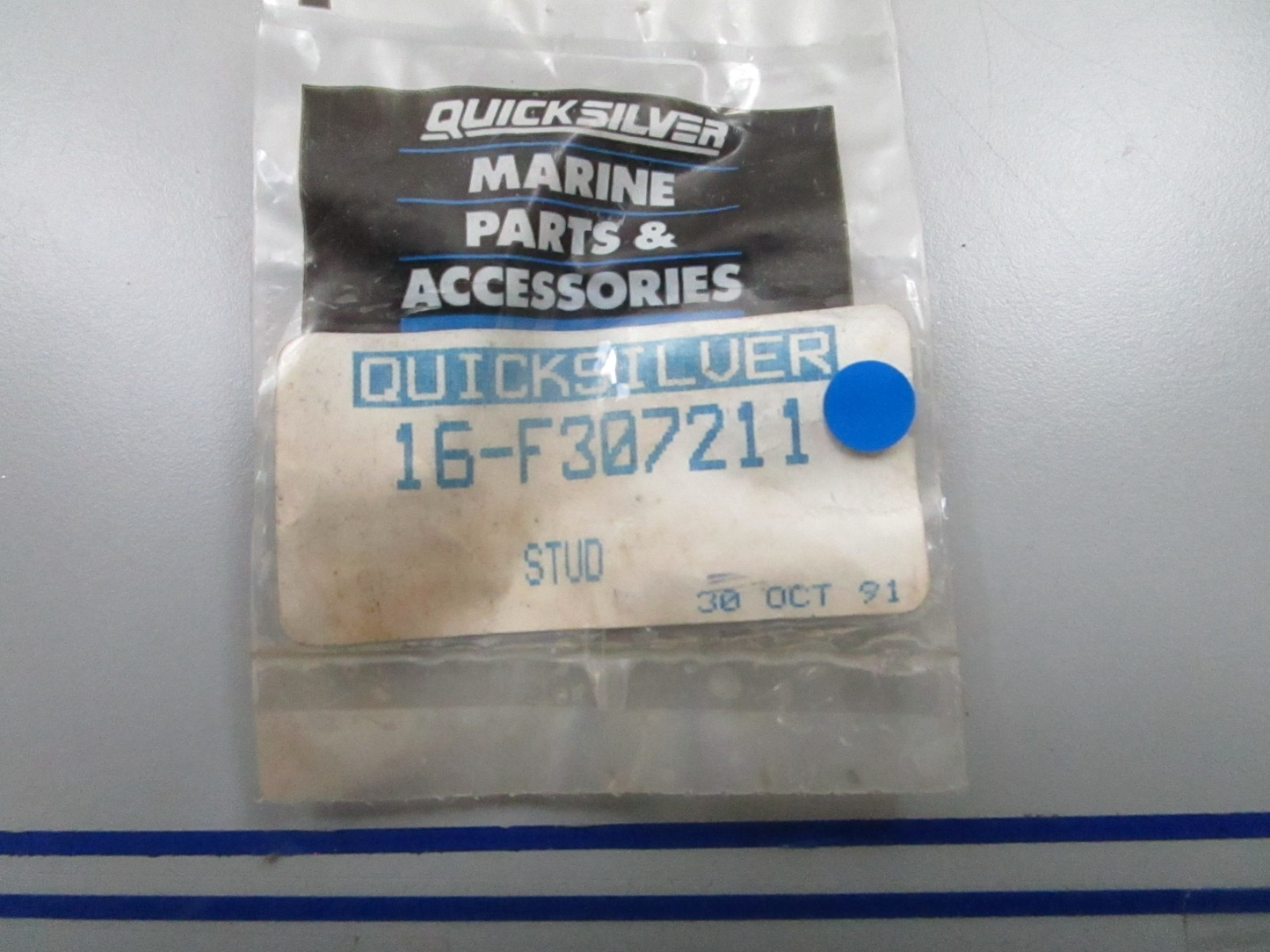 *NEW OEM* 0810 Mercury Quicksilver Stud 16-F307211