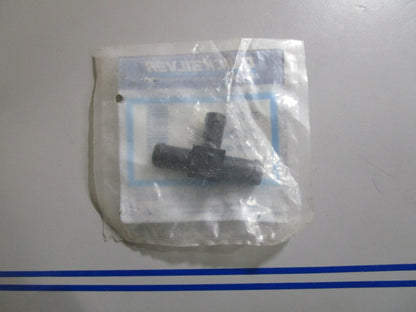 *NEW OEM* 0810 Mercury Quicksilver T Fitting 22-815914