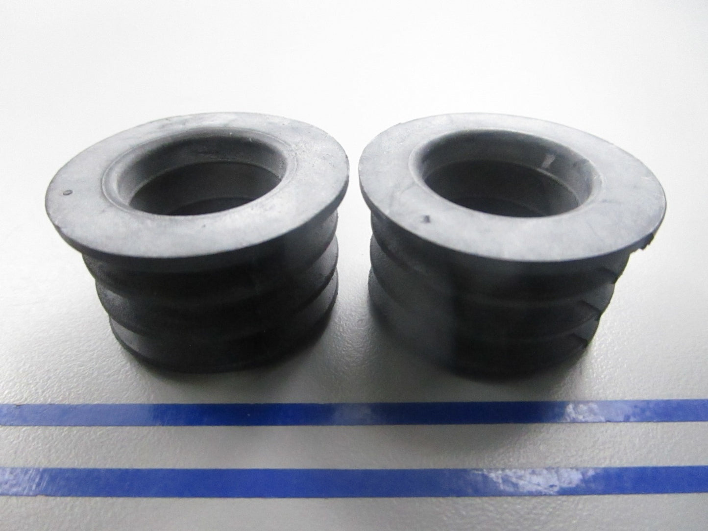 NEW OEM (LOT OF 2) 8M0001457 Mercury Quicksilver Seal 0810
