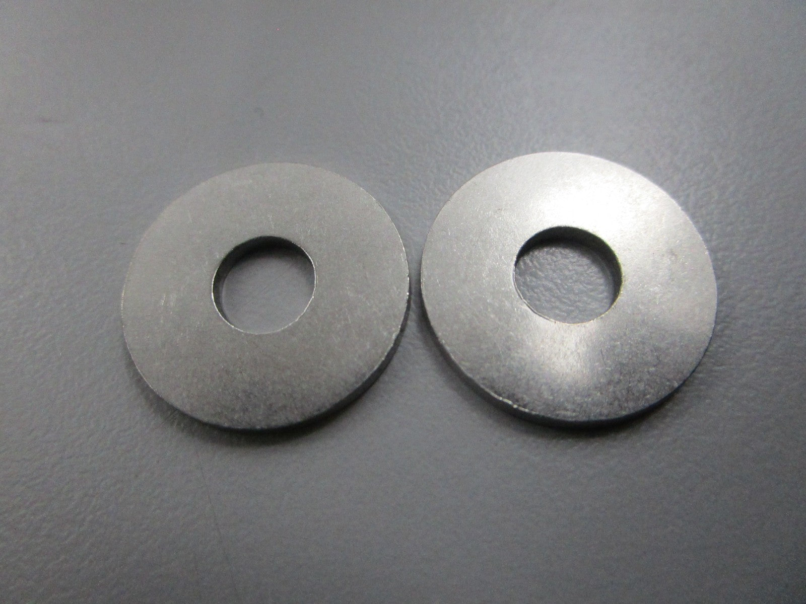NEW OEM (LOT OF 2) 331249 0331249 OMC Johnson Evinrude Washer 0810