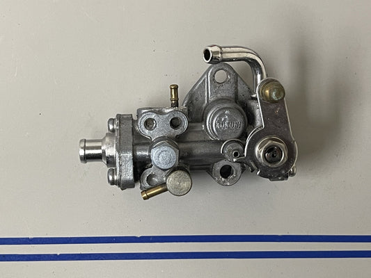 NEW OEM 6J8-13200-01-00 Yamaha Oil Pump 0670