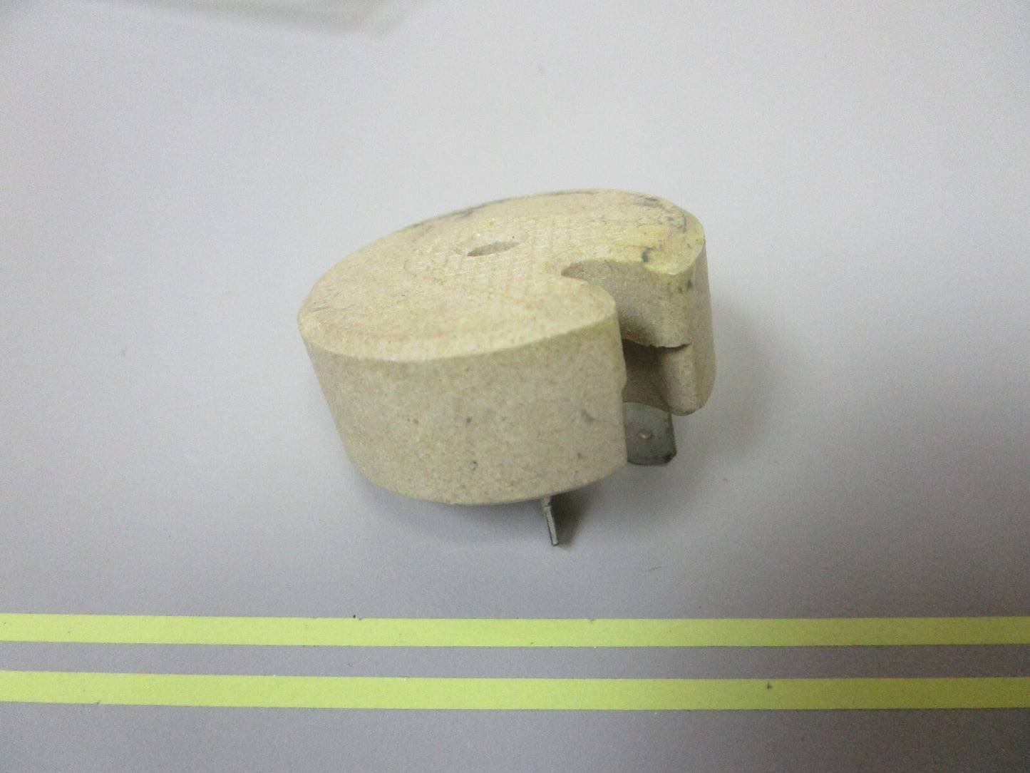 *NEW OEM* 0810 Volvo Penta Resistor 829640