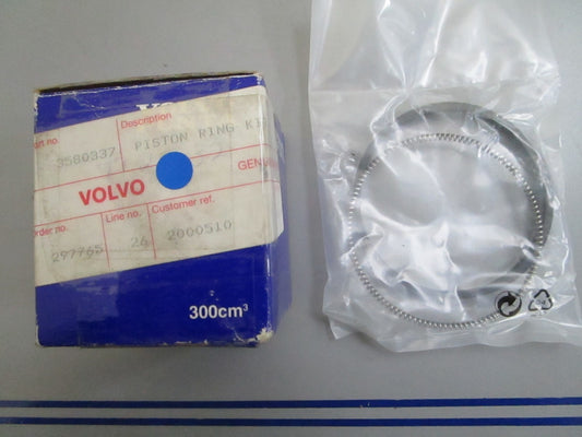 *NEW OEM* 0820 Volvo Penta Piston Ring Kit 3580337