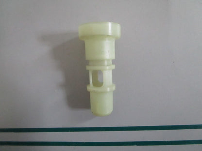 NEW OEM 1030780283 Mercedes-Benz Fuel Injector Nozzle Holder 0820