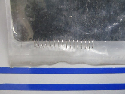 *NEW OEM* 0810 OMC Johnson Evinrude Spring 5032393